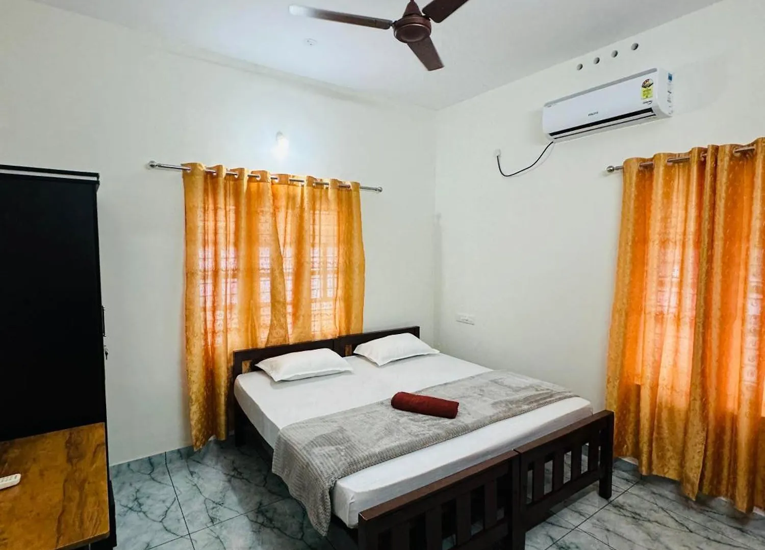 Moon 3Bhk Entire Villa 02 Varkala With Kitchen